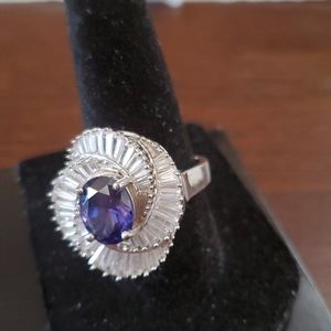 STUNNING S.S. TANZANITE AND DIAMOND GORGEOUS RING